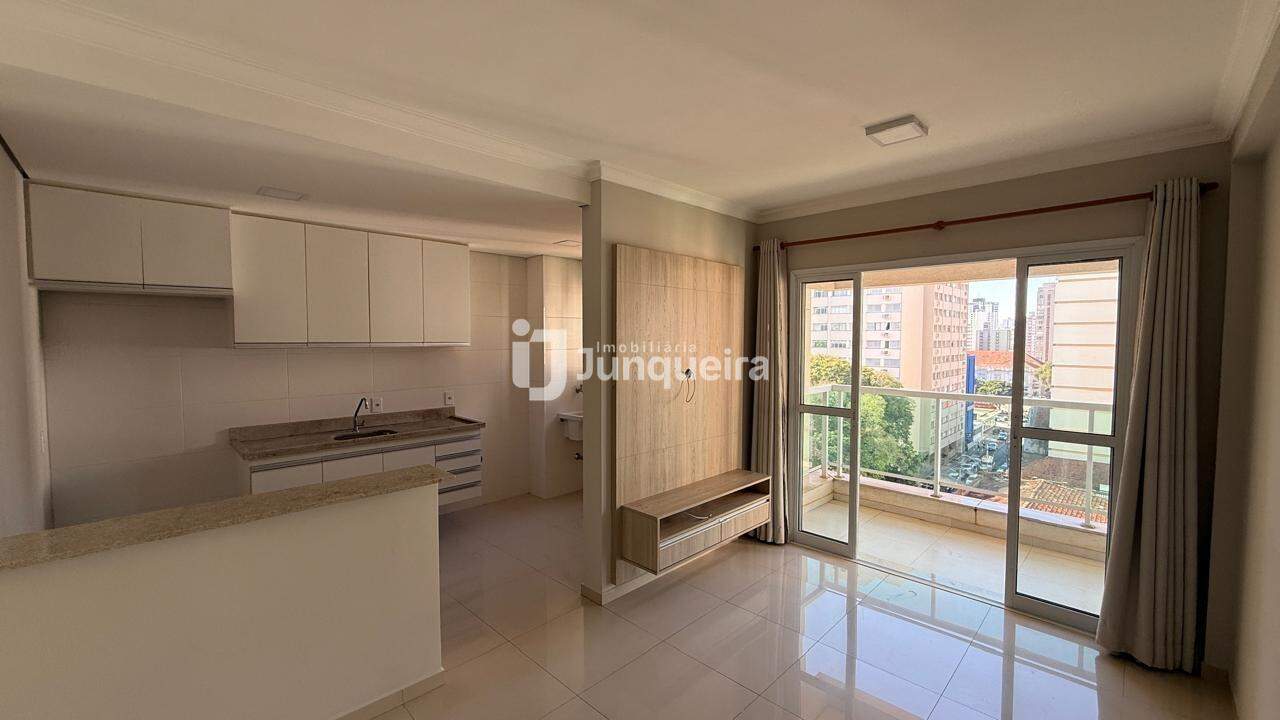 Apartamento para alugar no Adolpho Bortoletto, 1 quarto, sendo 1 suíte, 1 vaga, no bairro Centro em Piracicaba - SP
