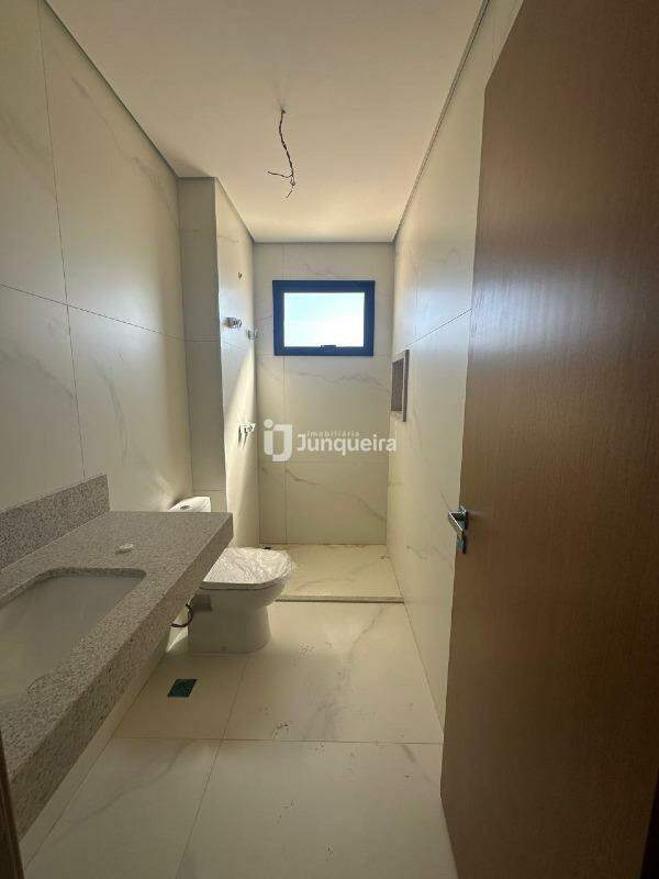 Apartamento à venda no Ilha de Maui, 3 quartos, sendo 1 suíte, 2 vagas, no bairro São Judas em Piracicaba - SP