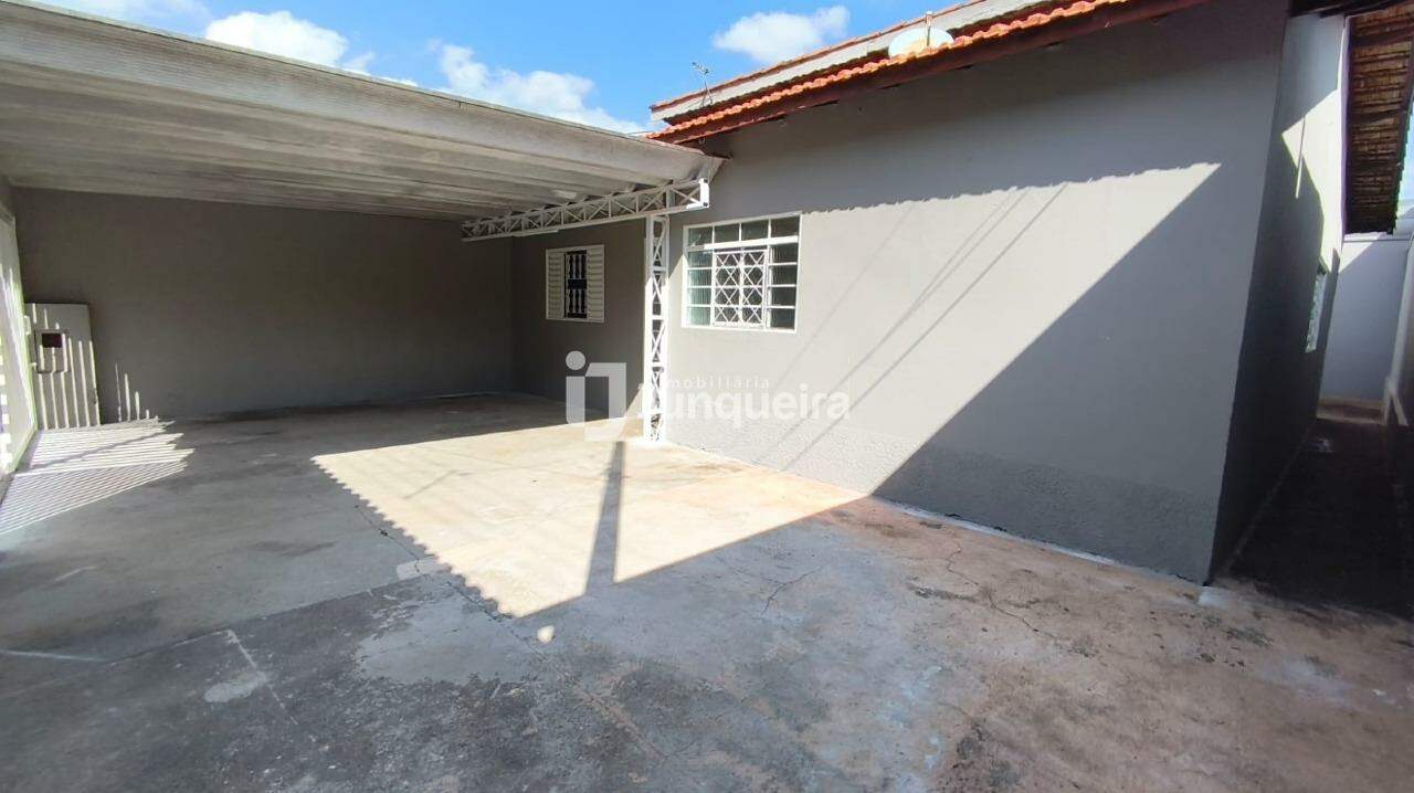 Casa à venda, 3 quartos, 2 vagas, no bairro Cecap em Piracicaba - SP