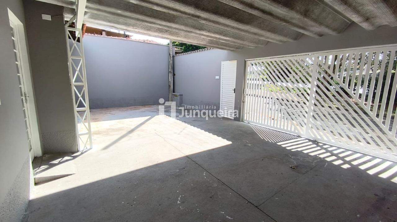 Casa à venda, 3 quartos, 2 vagas, no bairro Cecap em Piracicaba - SP