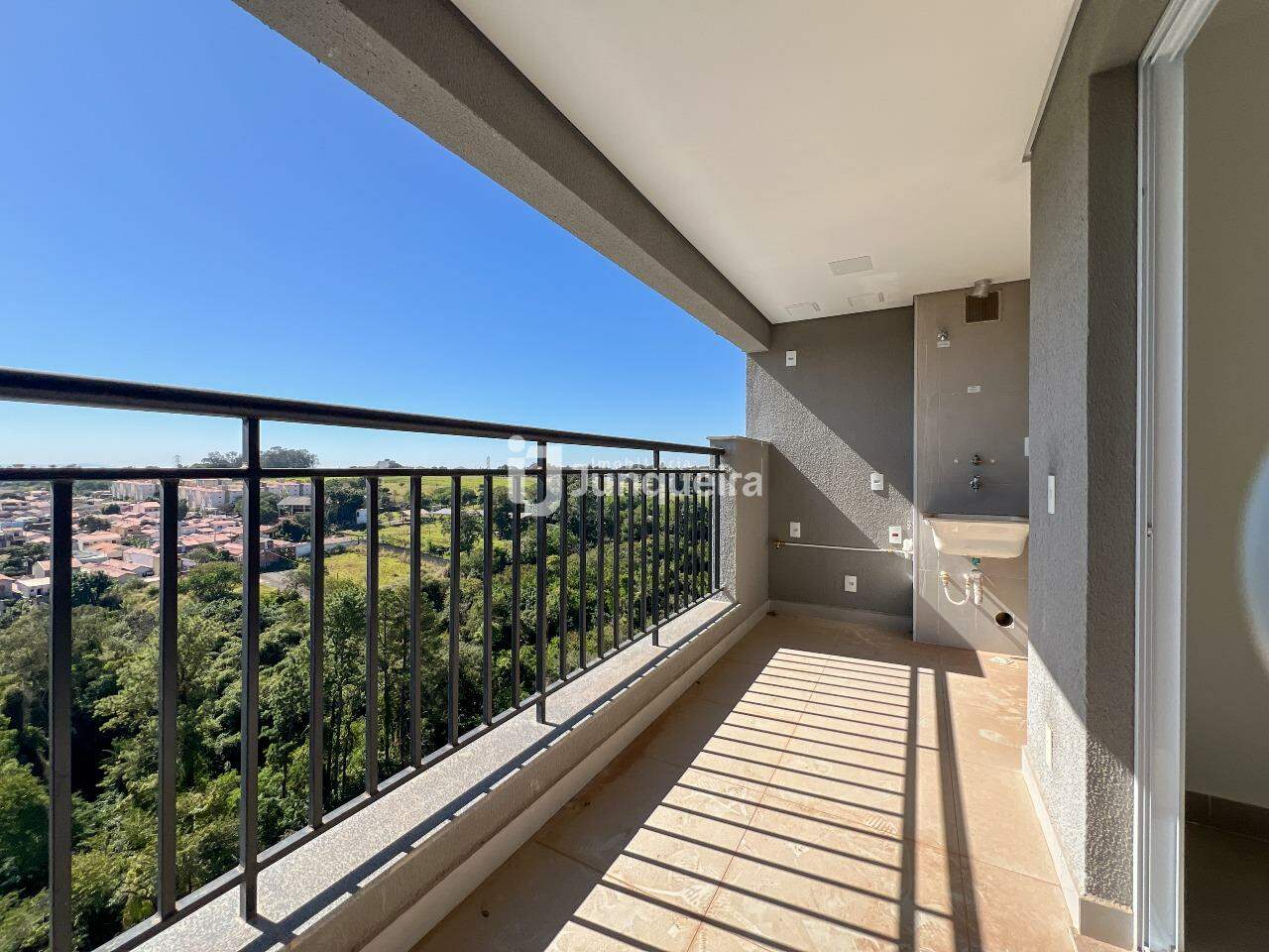 Apartamento à venda no Vivace Residencial, 2 quartos, sendo 1 suíte, 2 vagas, no bairro Piracicamirim em Piracicaba - SP