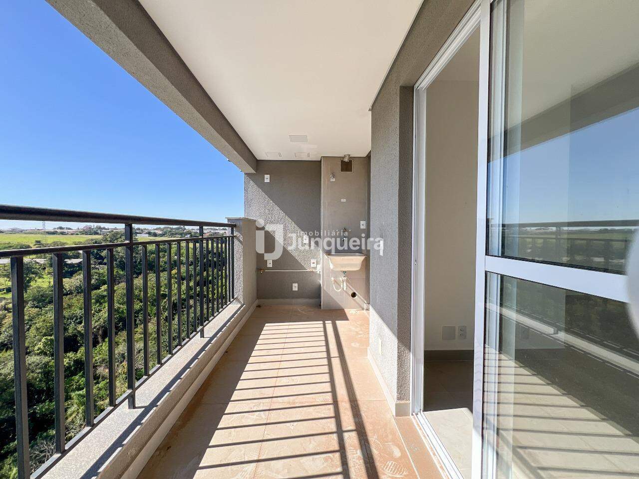 Apartamento à venda no Vivace Residencial, 2 quartos, sendo 1 suíte, 2 vagas, no bairro Piracicamirim em Piracicaba - SP