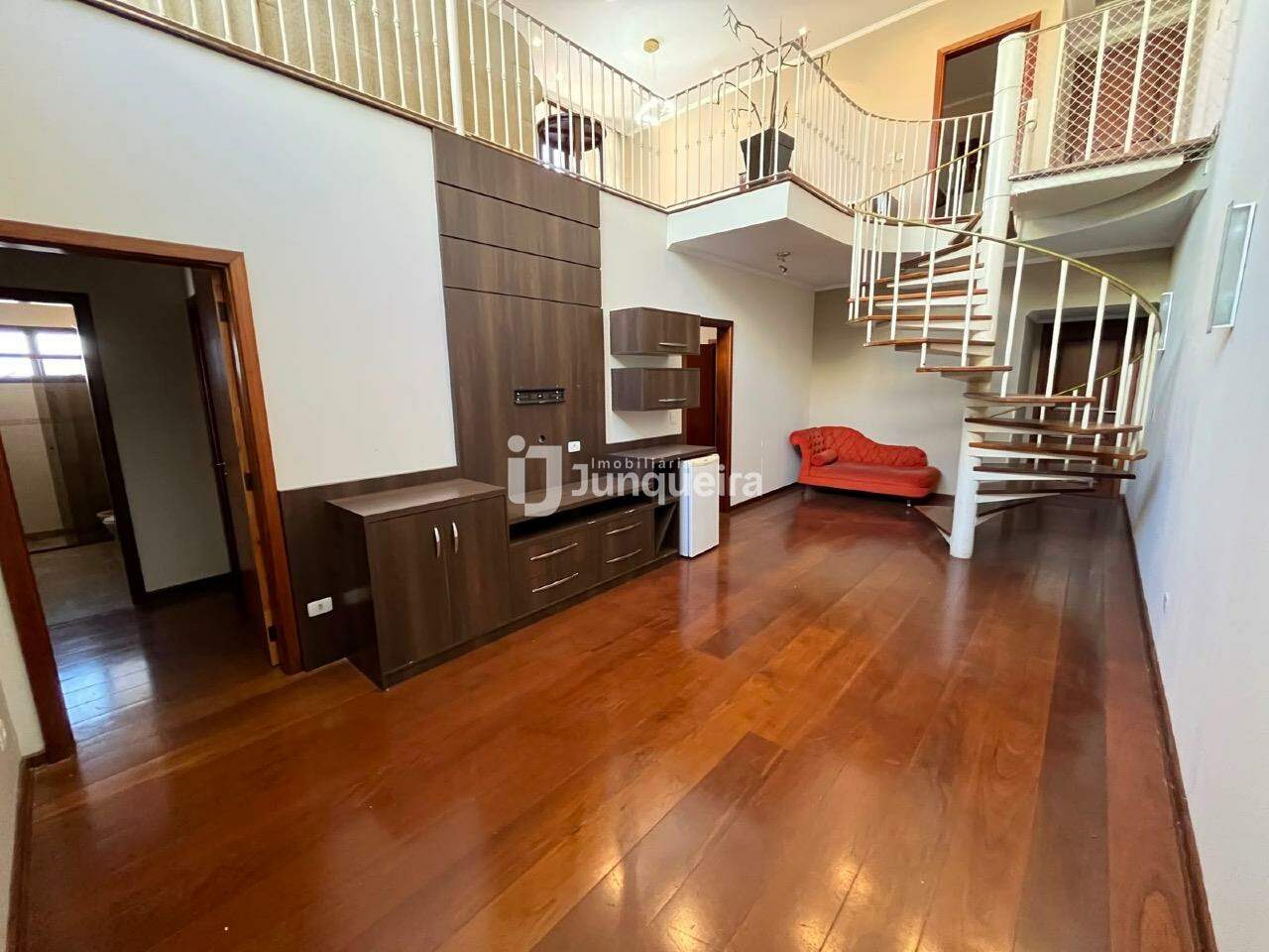 Apartamento para alugar no Edifício Araguaia  , 4 quartos, sendo 2 suítes, 2 vagas, no bairro Centro em Piracicaba - SP