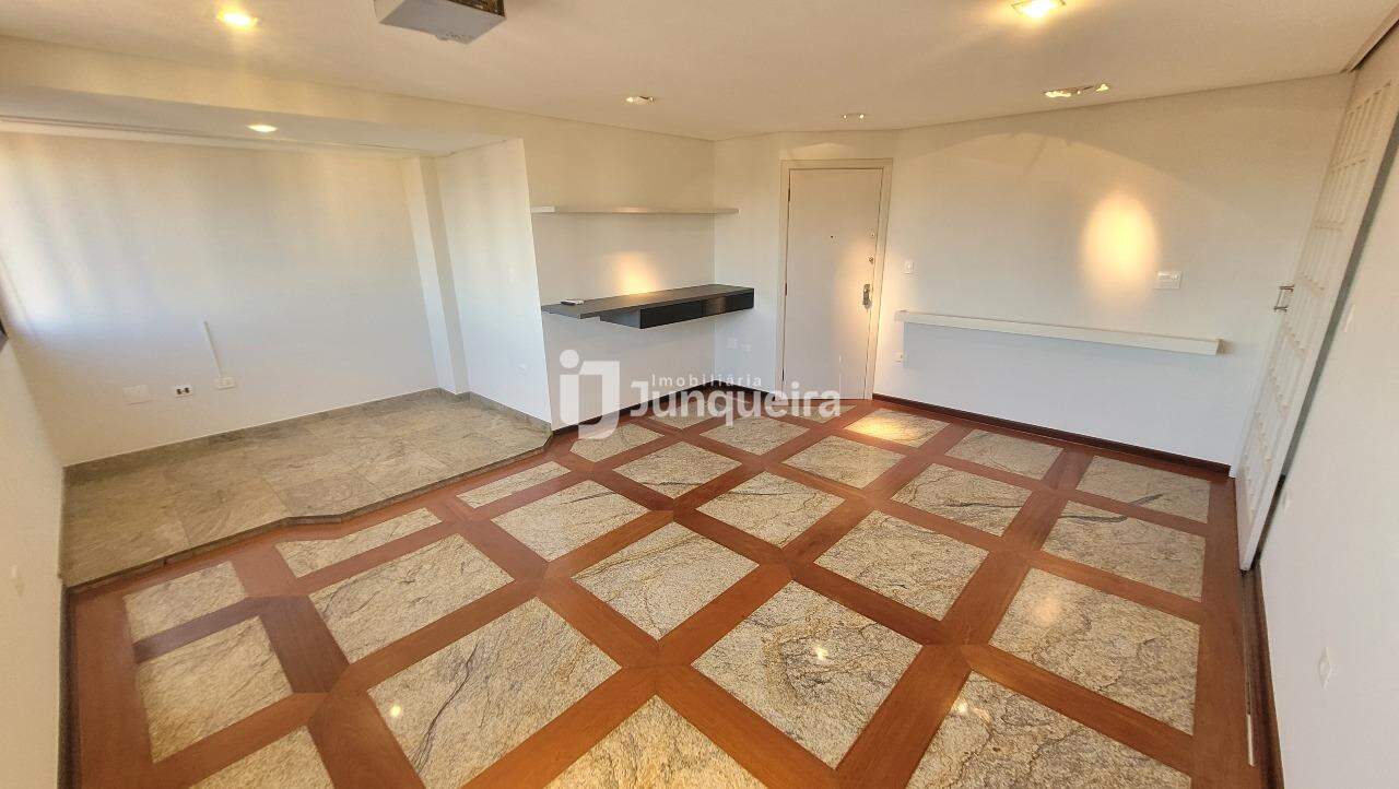 Apartamento para alugar no Edifício Tanger, 5 quartos, sendo 2 suítes, 3 vagas, no bairro Cidade Alta em Piracicaba - SP