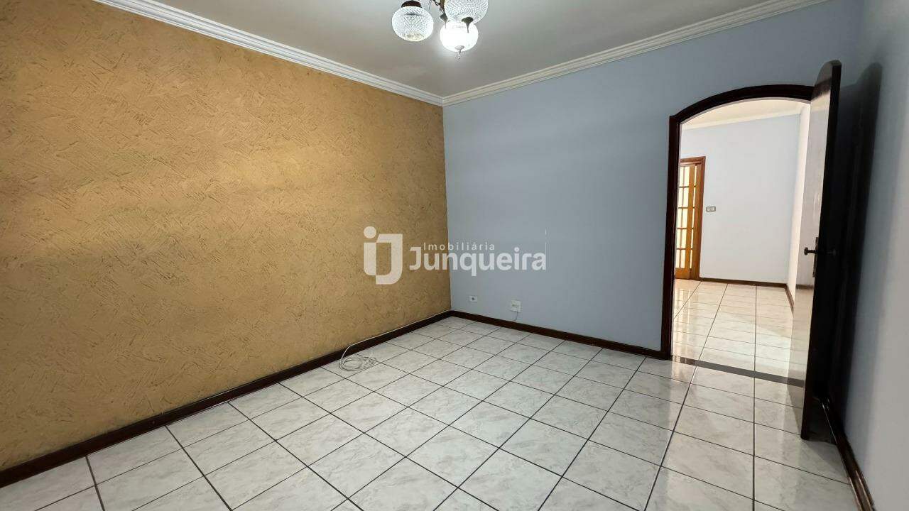 Casa à venda, 2 quartos, 3 vagas, no bairro Jardim Algodoal em Piracicaba - SP