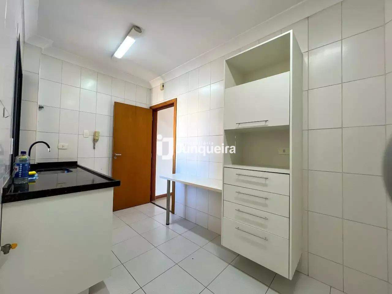 Apartamento para alugar no Edifício Maluan, 3 quartos, sendo 1 suíte, 2 vagas, no bairro São Judas em Piracicaba - SP