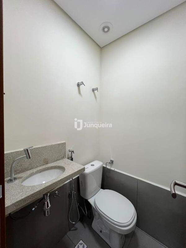 Apartamento para alugar no Vista Queiroz, 2 quartos, sendo 2 suítes, 2 vagas, no bairro São Judas em Piracicaba - SP