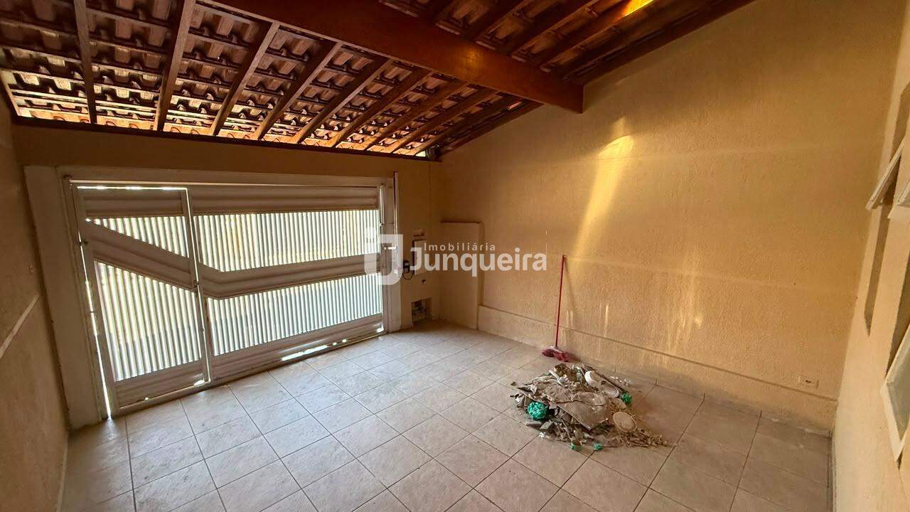 Casa para alugar, 2 quartos, 2 vagas, no bairro Jardim Taiguara em Piracicaba - SP