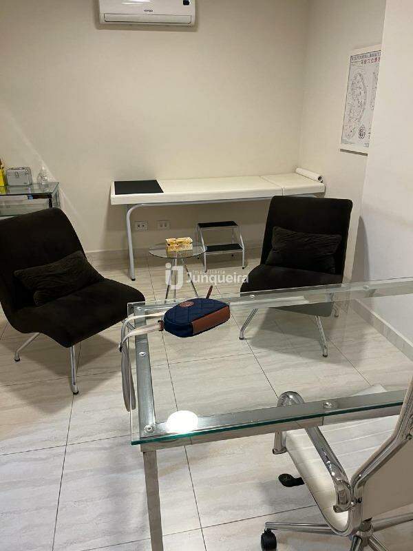 Sala Comercial para alugar, no bairro Vila Monteiro em Piracicaba - SP