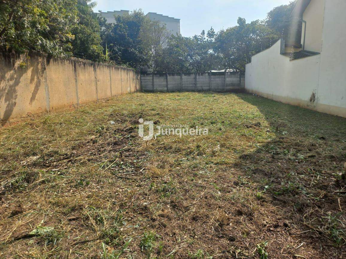 Terreno em Condomínio à venda no Jardim Vila Verde, no bairro Dois Córregos em Piracicaba - SP
