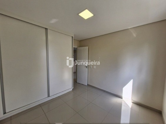 Apartamento à venda no Torre do Jardins l, 2 quartos, sendo 1 suíte, no bairro Nova América em Piracicaba - SP