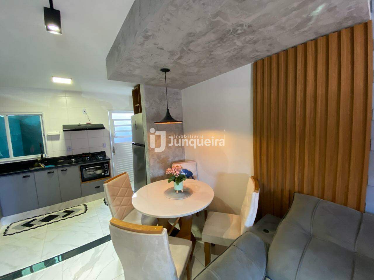 Casa em Condomínio à venda no Residencial Parque das Flores, 2 quartos, 1 vaga, no bairro Parque Residencial Piracicaba em Piracicaba - SP