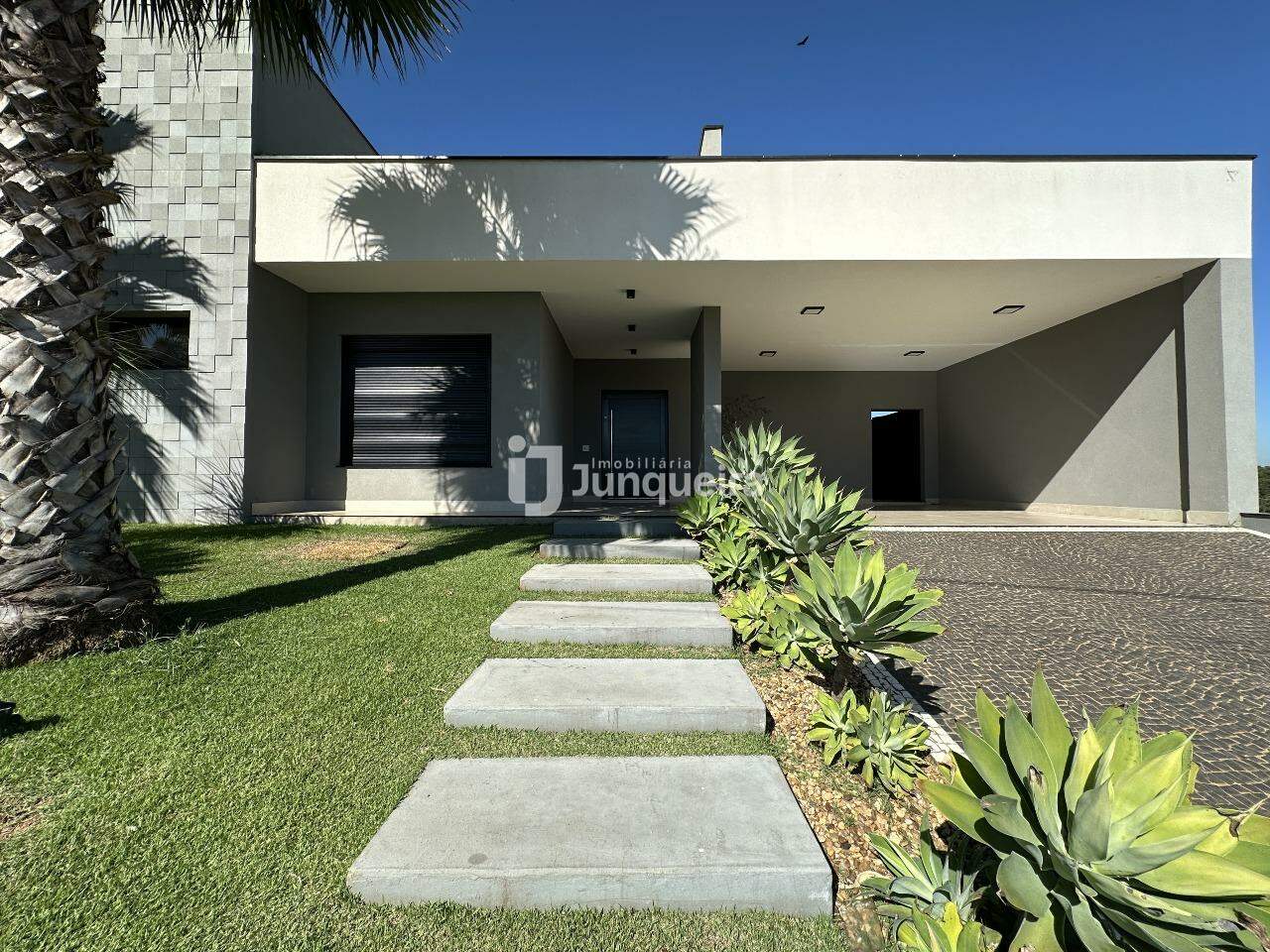 Casa em Condomínio à venda no Park Campestre II, 3 quartos, sendo 1 suíte, 4 vagas, no bairro Campestre em Piracicaba - SP