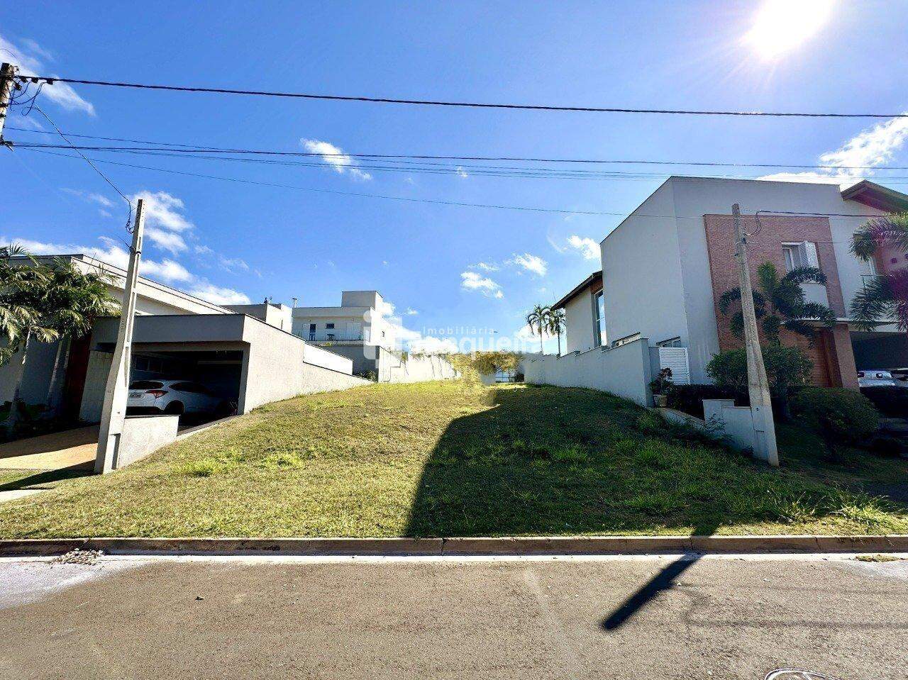 Terreno em Condomínio à venda no Villa D'Aquila, no bairro Villa D'áquila em Piracicaba - SP