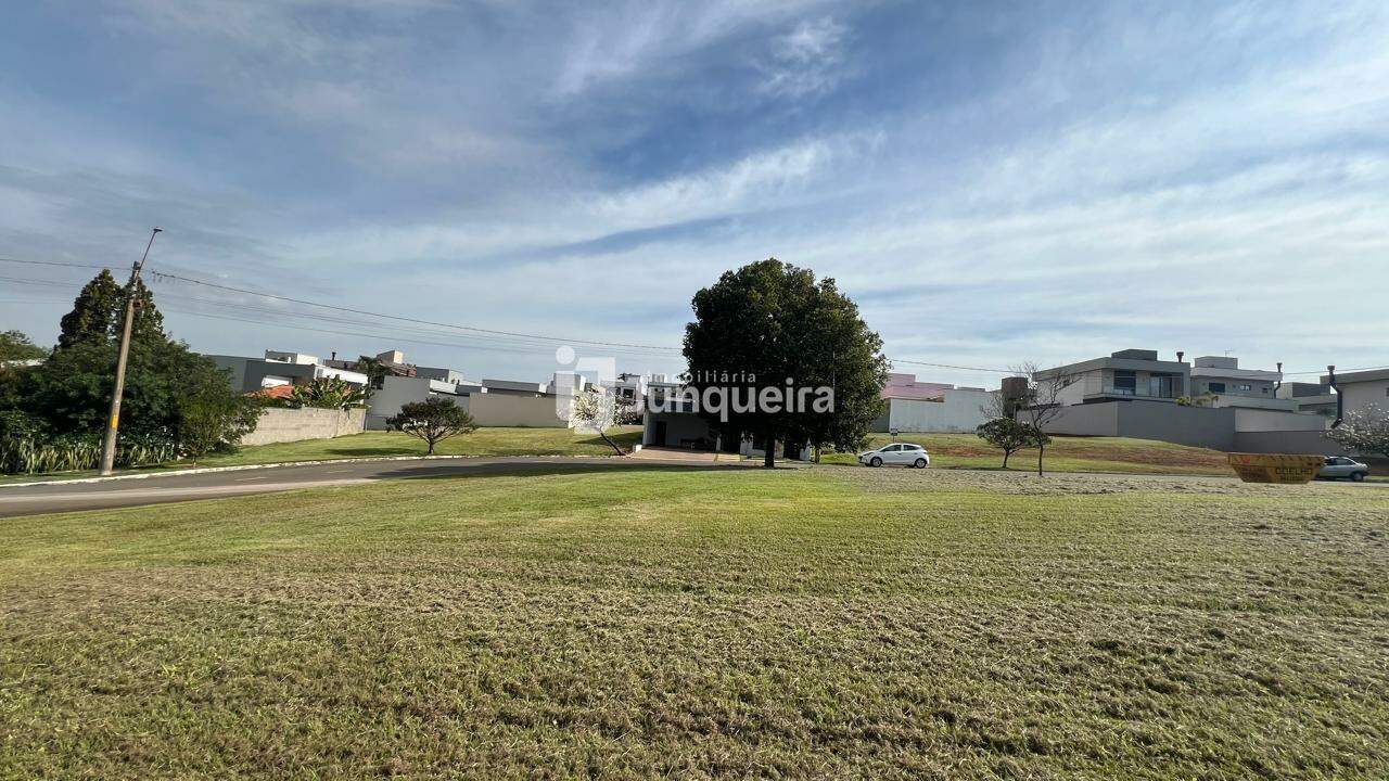 Terreno em Condomínio à venda no São Luiz , no bairro Condominio São Luiz em Piracicaba - SP