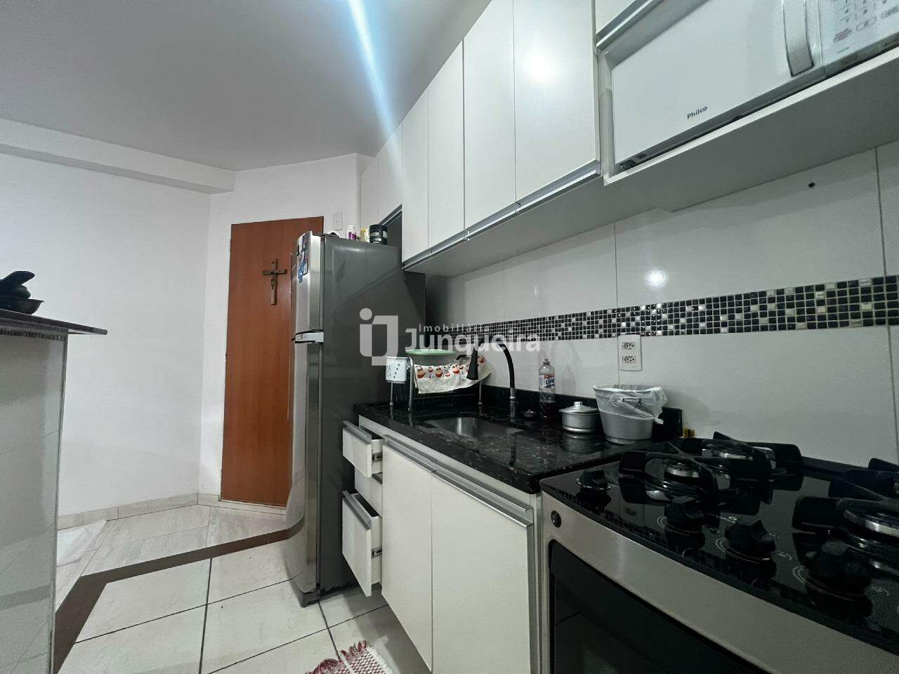 Apartamento à venda no Doce Lar Piracicaba, 2 quartos, 1 vaga, no bairro Jardim São Francisco em Piracicaba - SP