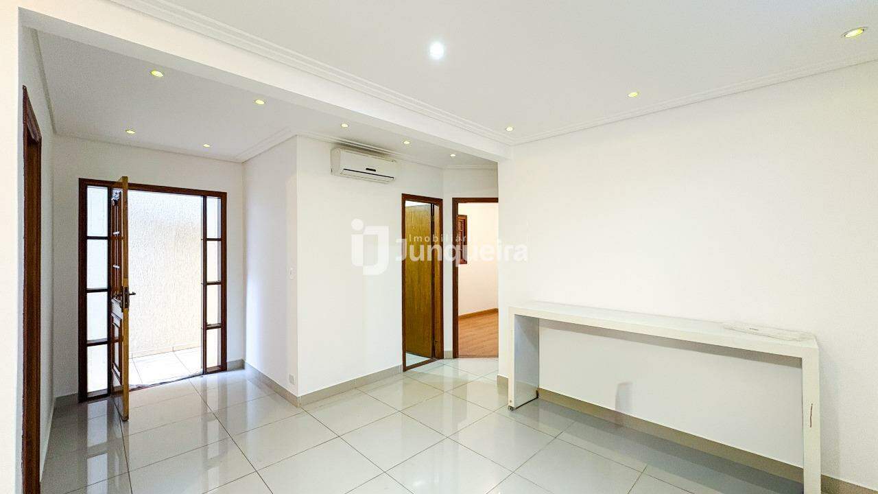 Casa em Condomínio à venda no Condominio Residencial Parque Taquaral, 3 quartos, sendo 1 suíte, 3 vagas, no bairro Parque Taquaral em Piracicaba - SP