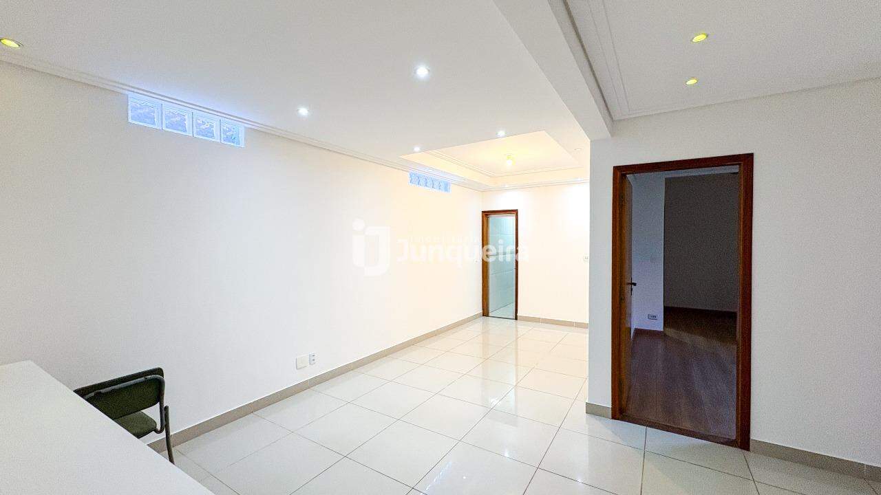 Casa em Condomínio à venda no Condominio Residencial Parque Taquaral, 3 quartos, sendo 1 suíte, 3 vagas, no bairro Parque Taquaral em Piracicaba - SP