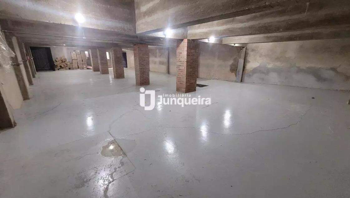 Galpão à venda, 2 vagas, no bairro Jardim Algodoal em Piracicaba - SP