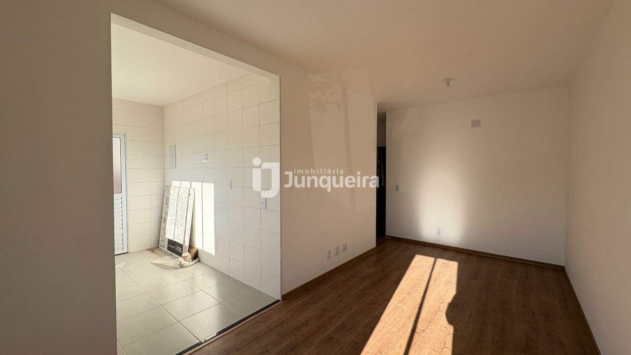 Casa em Condomínio à venda no Reserva Taquaral I, 2 quartos, sendo 2 suítes, 2 vagas, no bairro Cidade Judiciária em Piracicaba - SP