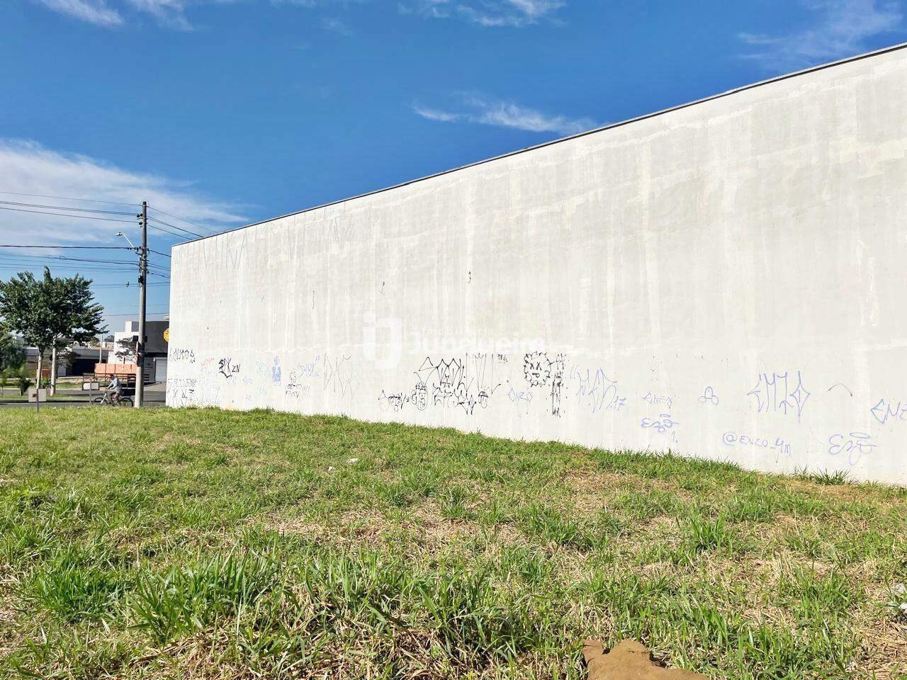 Terreno à venda, no bairro Parque Santa Terezinha em Piracicaba - SP