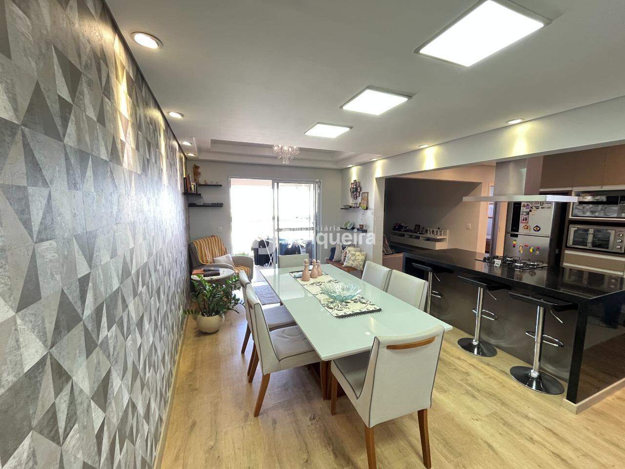 Apartamento à venda no Higienópolis, 2 quartos, sendo 1 suíte, 2 vagas, no bairro Higienópolis em Piracicaba - SP