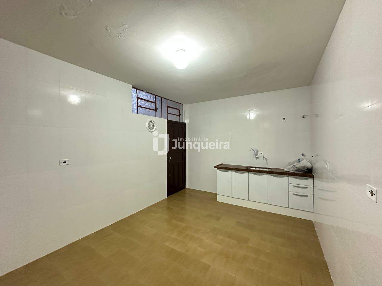 Casa à venda, 2 quartos, 2 vagas, no bairro Piracicamirim em Piracicaba - SP