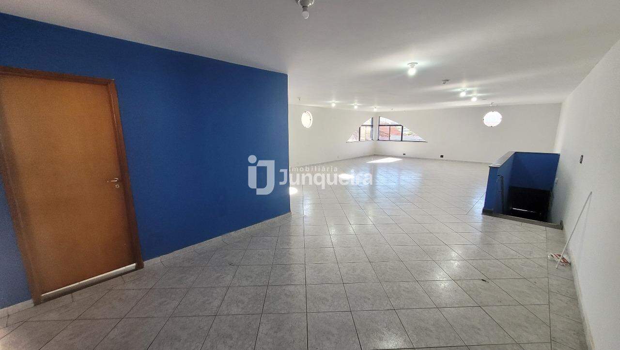 Salão para alugar, no bairro Paulista em Piracicaba - SP