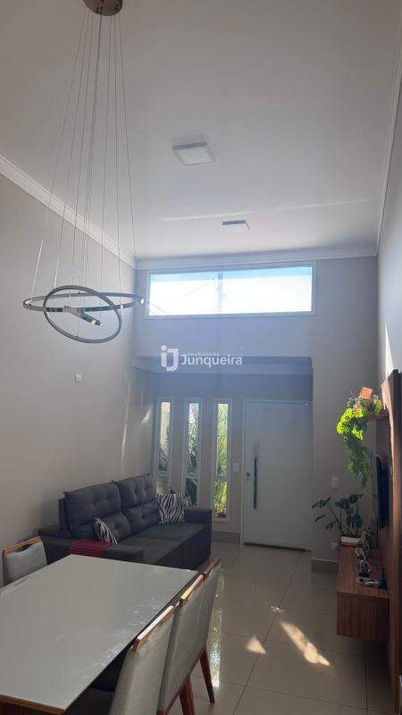 Casa em Condomínio à venda no Lazuli Club, 3 quartos, sendo 1 suíte, 2 vagas, no bairro Lazuli Club em Piracicaba - SP