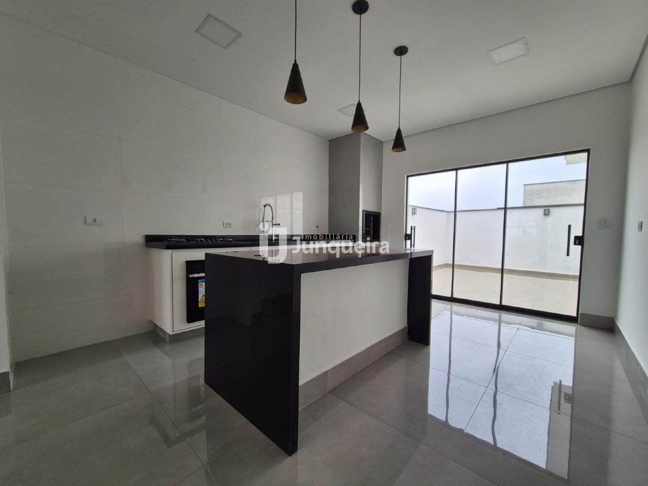 Casa em Condomínio à venda no Park Unimep Taquaral, 3 quartos, sendo 1 suíte, 4 vagas, no bairro Taquaral em Piracicaba - SP