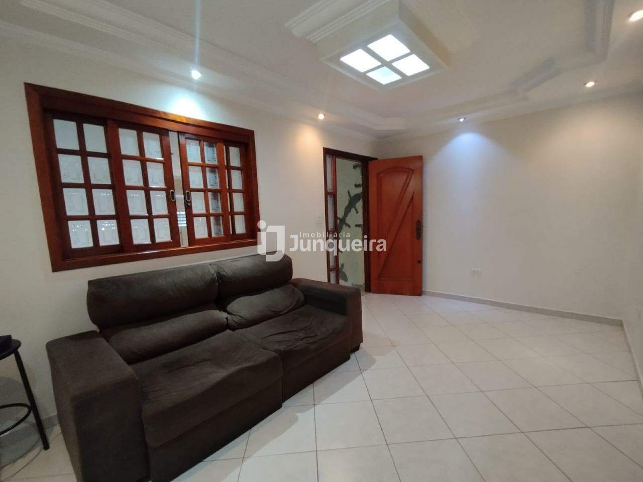Casa à venda, 3 quartos, 2 vagas, no bairro Nossa Senhora de Fátima em Piracicaba - SP