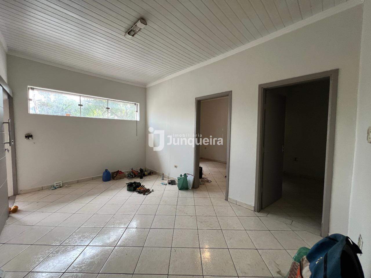 Casa para alugar, 3 quartos, 1 vaga, no bairro São Dimas em Piracicaba - SP
