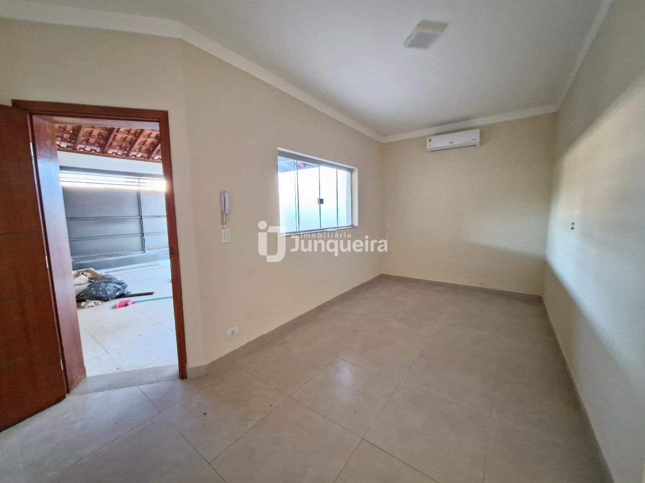 Casa à venda, 2 quartos, sendo 1 suíte, 2 vagas, no bairro RESIDENCIAL ALTOS DO TAQUARAL em Piracicaba - SP