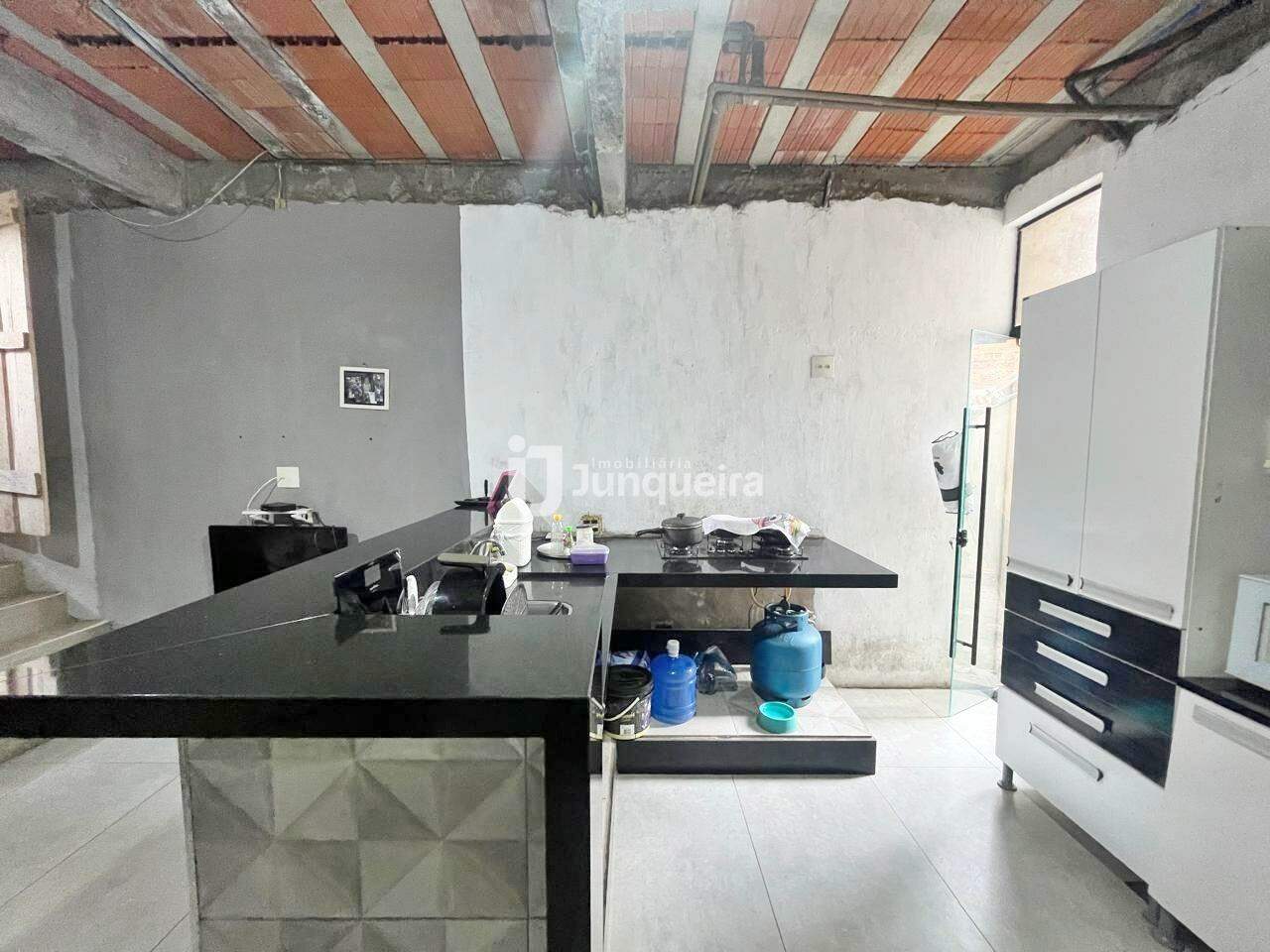 Casa à venda, 3 quartos, 1 vaga, no bairro Jardim Taiguara em Piracicaba - SP