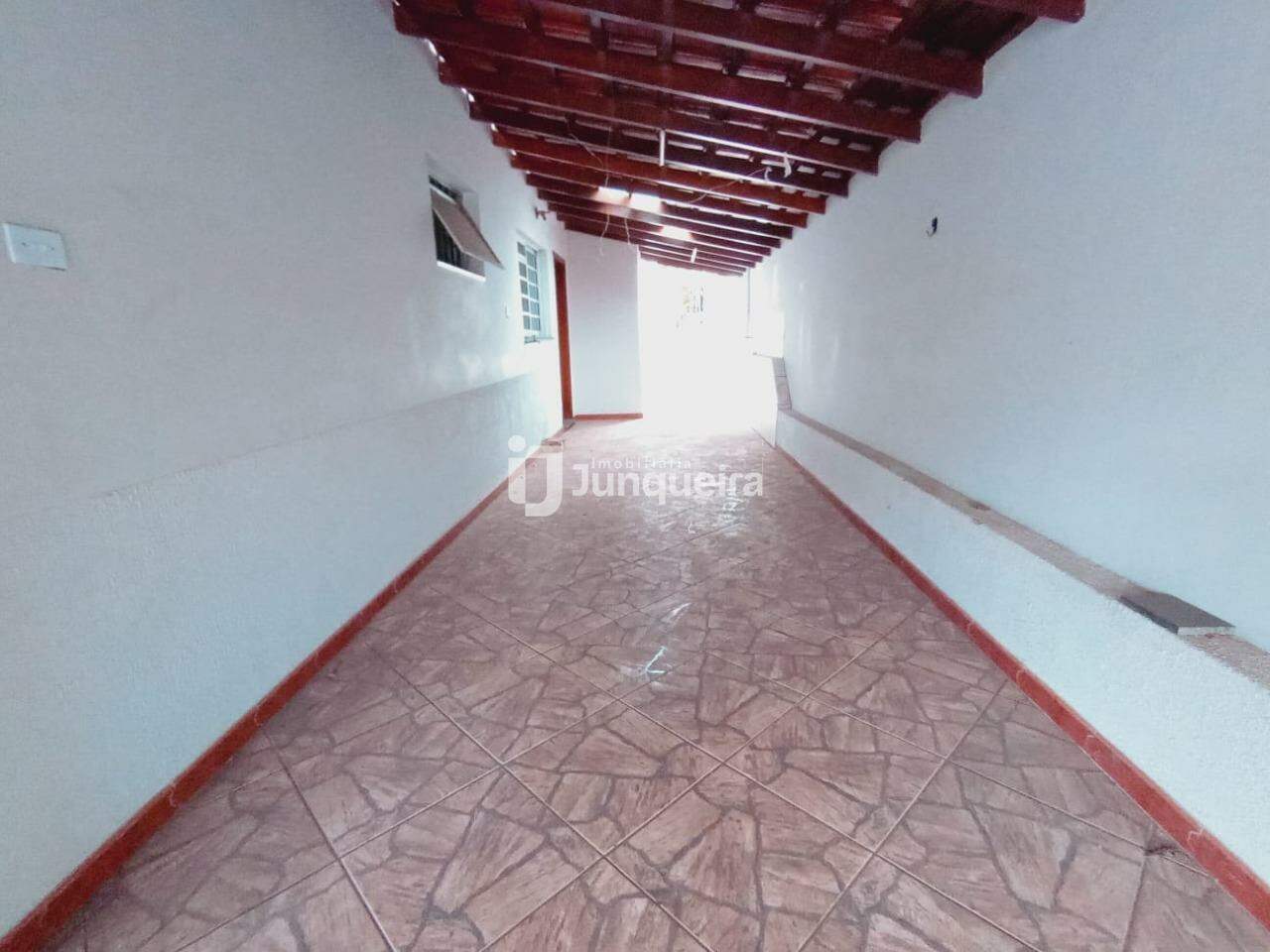 Casa à venda, 3 quartos, 3 vagas, no bairro Jardim Maria Claudia em Piracicaba - SP
