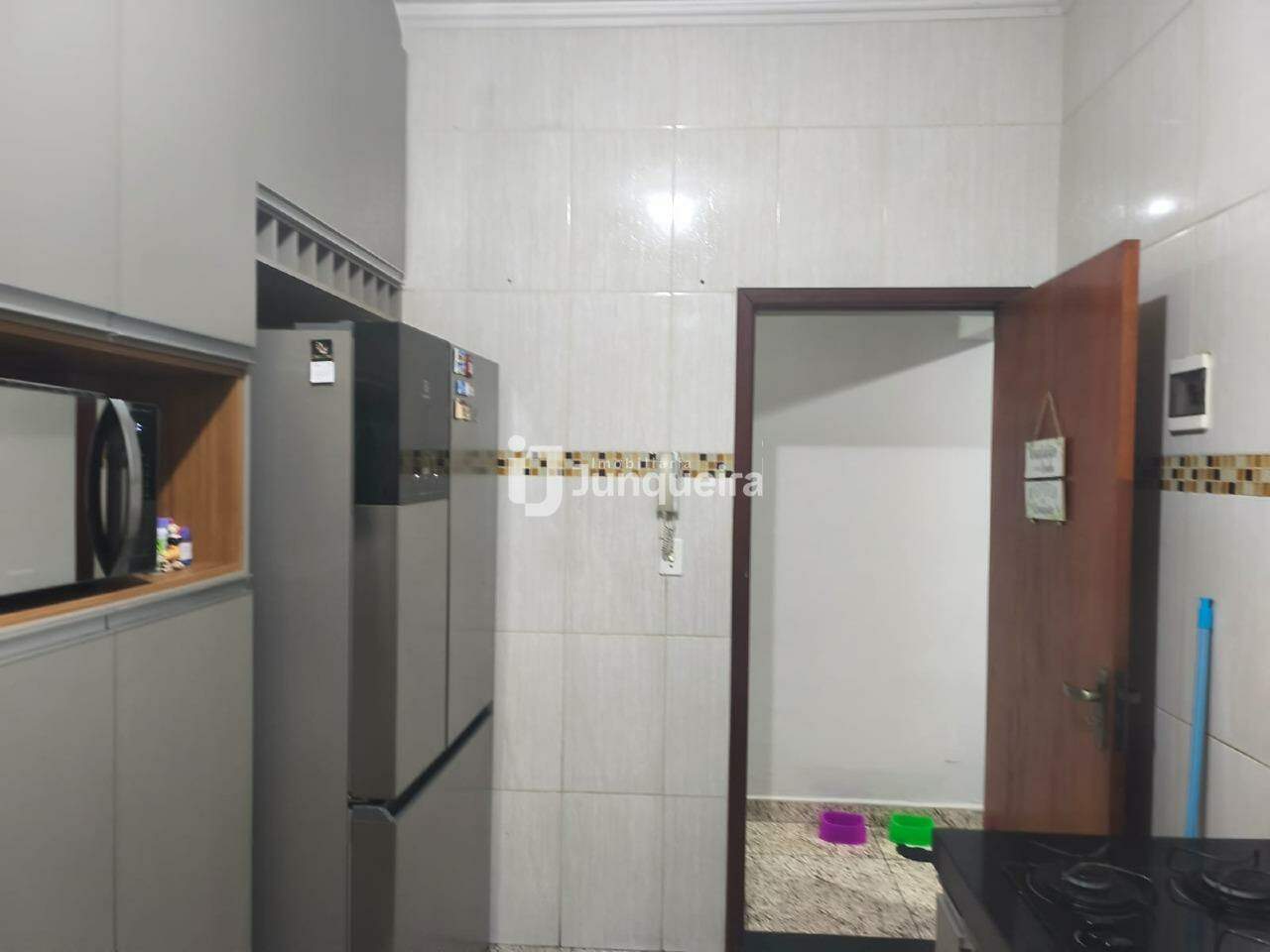 Casa à venda, 3 quartos, 1 vaga, no bairro Jardim São Cristóvão II em Rio das Pedras - SP