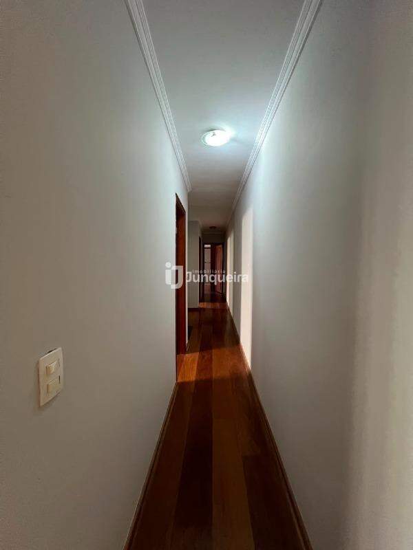 Casa para alugar, 3 quartos, sendo 1 suíte, 2 vagas, no bairro Jardim Caxambu em Piracicaba - SP