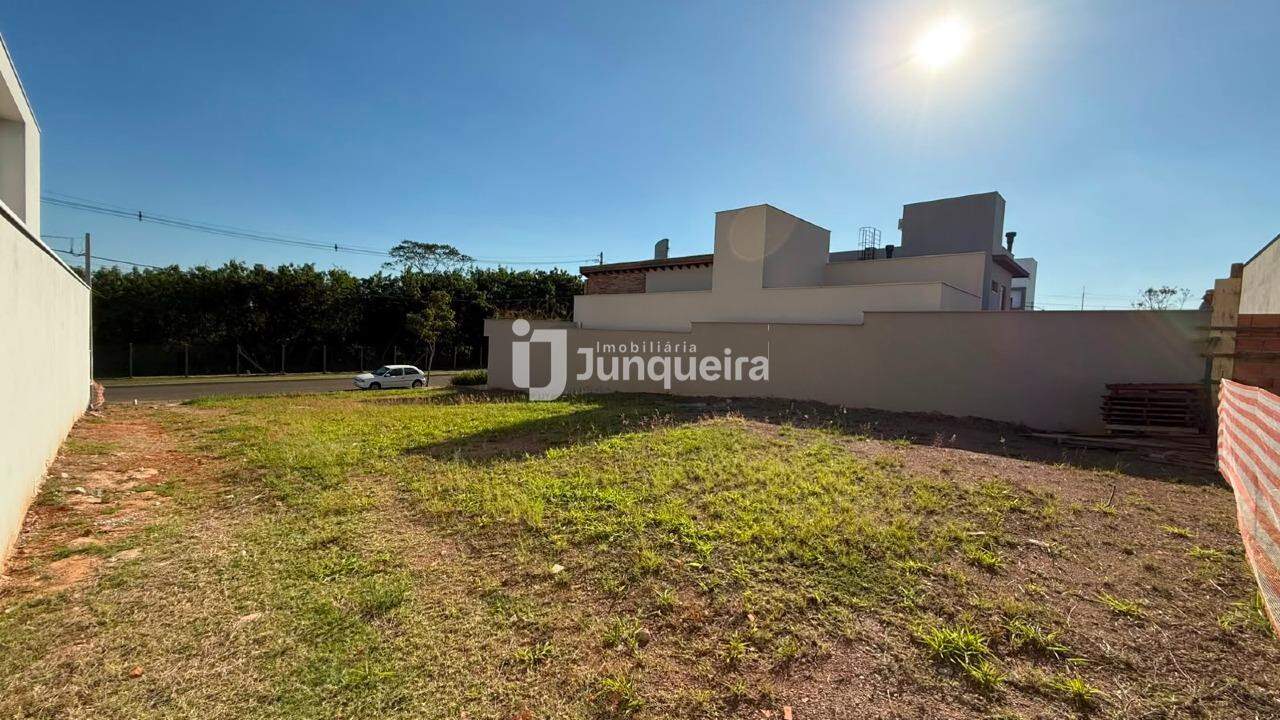 Terreno em Condomínio à venda no Damha II , no bairro Ondas em Piracicaba - SP
