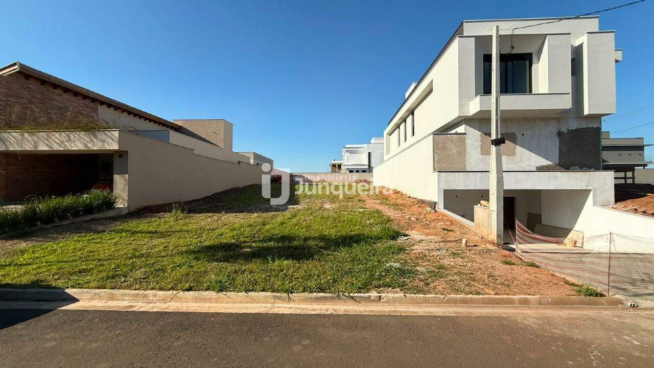 Terreno em Condomínio à venda no Damha II , no bairro Ondas em Piracicaba - SP