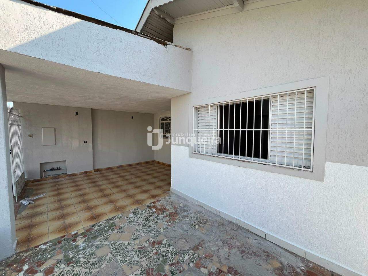 Casa para alugar, 3 quartos, 1 vaga, no bairro Jardim Glória em Piracicaba - SP