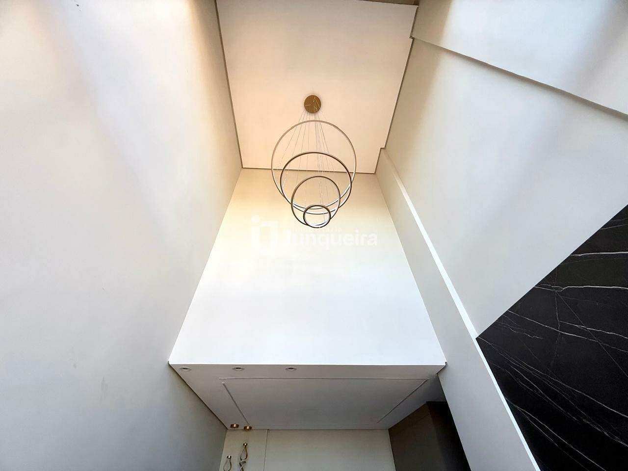 Apartamento para alugar no Jacarandá Studio, 1 quarto, 1 vaga, no bairro São Dimas em Piracicaba - SP