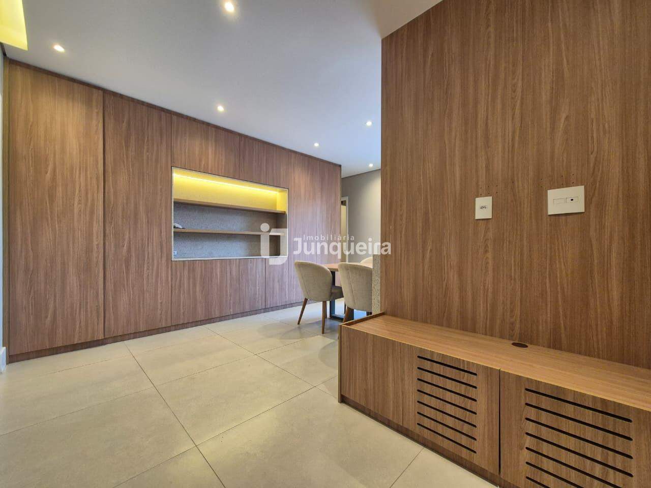 Apartamento para alugar no Villa Serena, 3 quartos, no bairro Jardim Califórnia em Piracicaba - SP