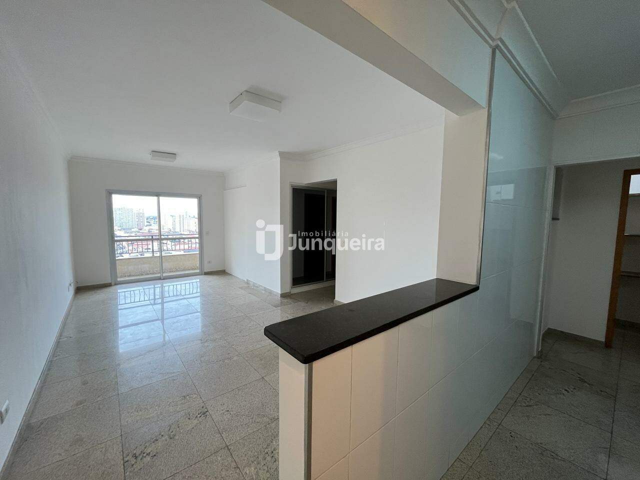 Apartamento para alugar no Monalisa, 3 quartos, 2 vagas, no bairro Centro em Piracicaba - SP