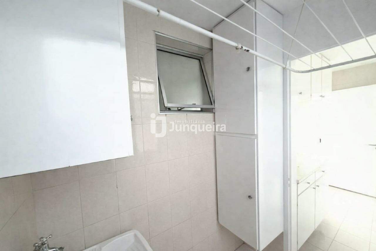 Apartamento à venda no Edifício Jatobá, 2 quartos, 1 vaga, no bairro Nova América em Piracicaba - SP