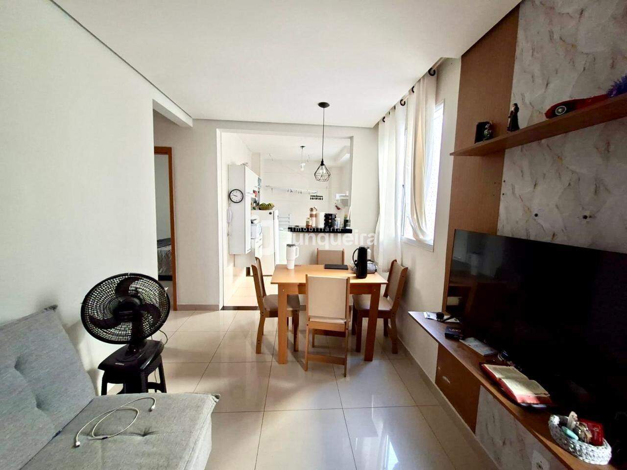 Apartamento à venda no Piazza Bellini, 2 quartos, 1 vaga, no bairro Pompéia em Piracicaba - SP