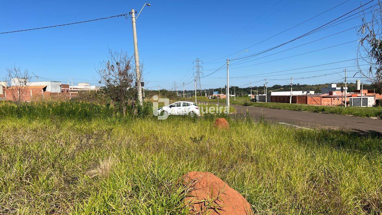 Terreno à venda, no bairro Conquista em Piracicaba - SP