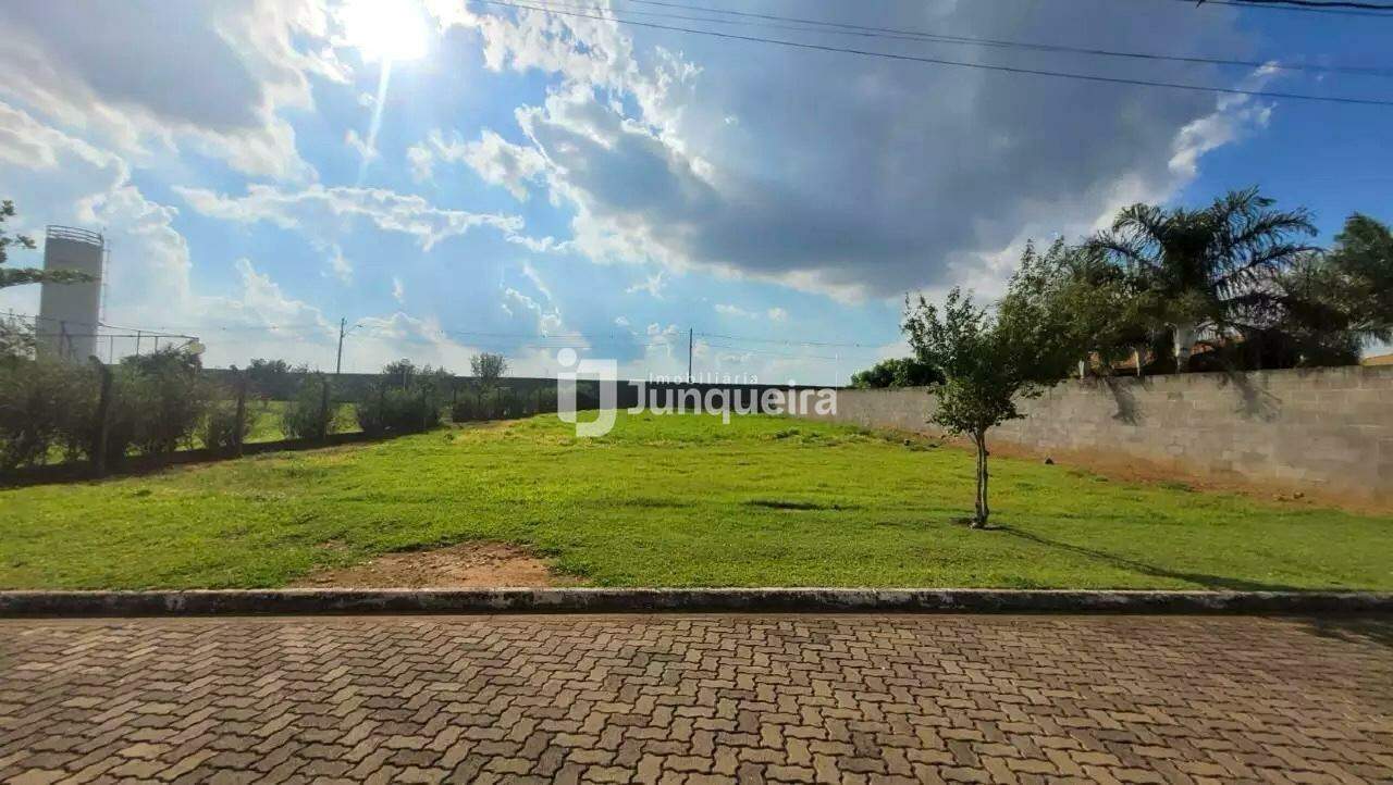 Terreno em Condomínio à venda no Vivenda do Sol, no bairro Residencial Vivenda do Sol em Rio das Pedras - SP