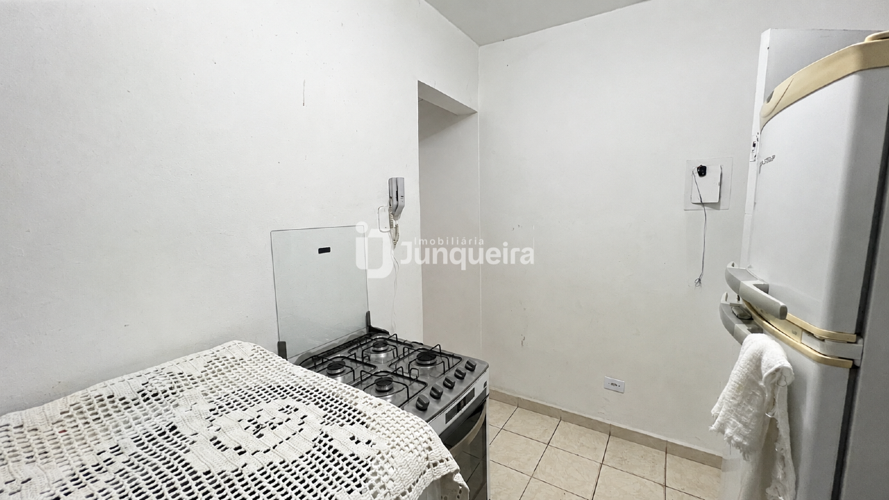 Kitnet à venda, 1 quarto, 1 vaga, no bairro Pompéia em Piracicaba - SP