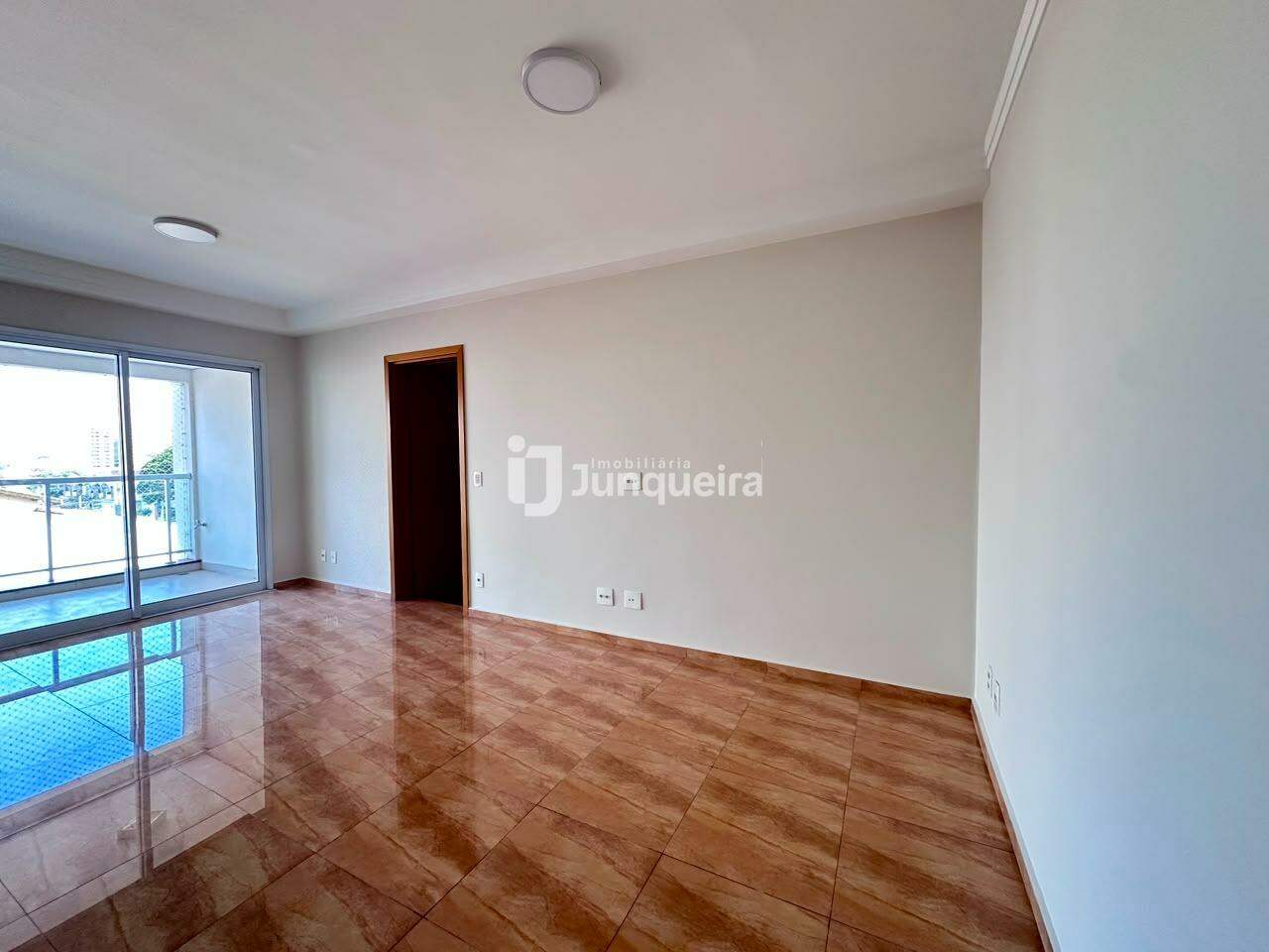 Apartamento à venda no Duo Residence, 2 quartos, sendo 1 suíte, 2 vagas, no bairro Vila Independência em Piracicaba - SP