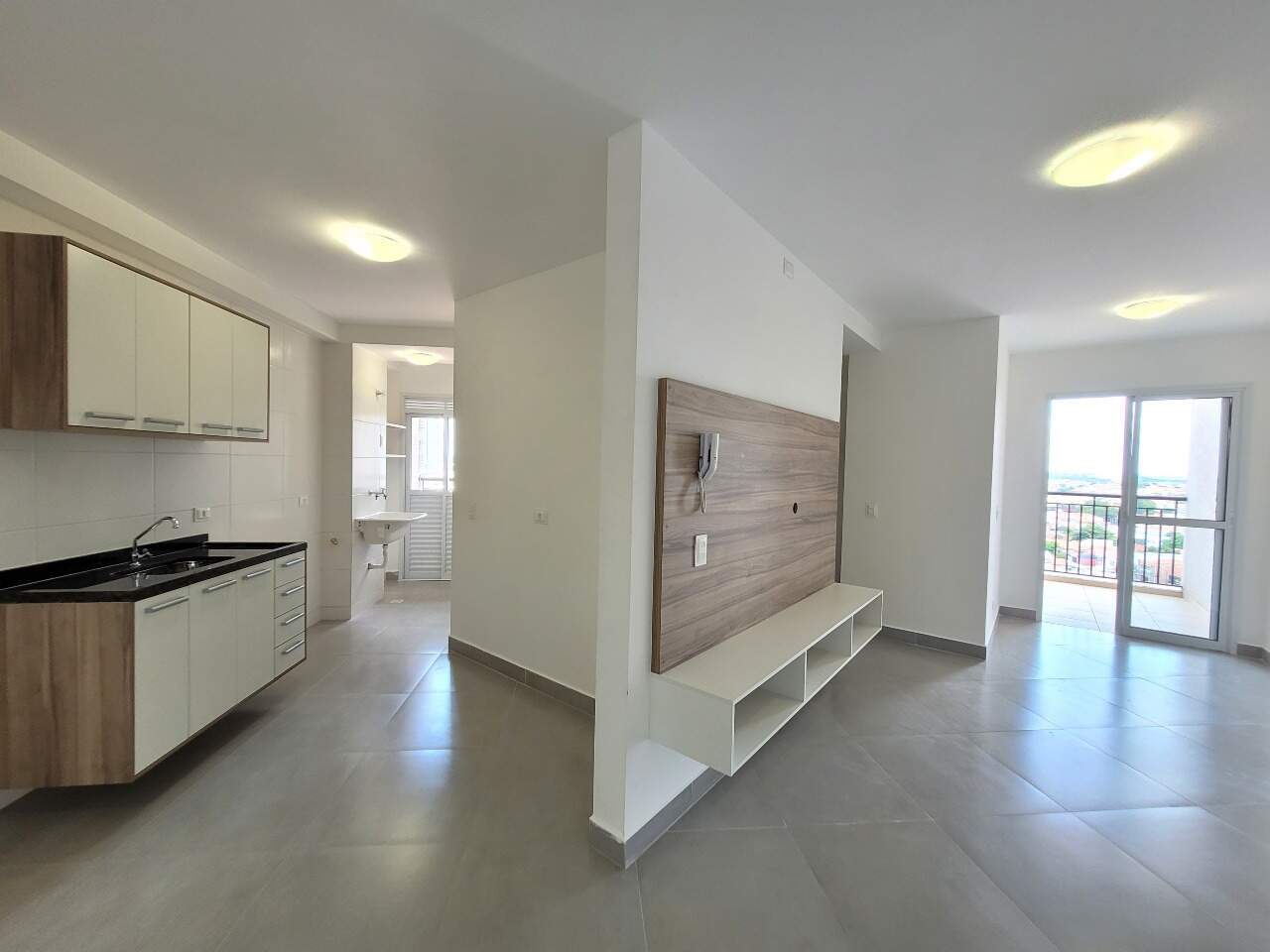 Apartamento para alugar no Plaza Mayor, 2 quartos, sendo 1 suíte, 2 vagas, no bairro Paulicéia em Piracicaba - SP